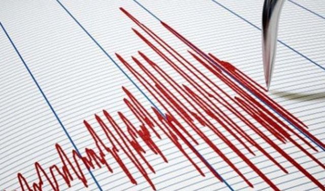 İzmir'de 3.9 Büyüklüğünde Deprem Meydana Geldi