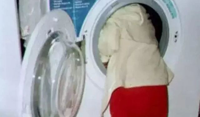 Çamaşır Makinesinde Mahsur Kalan Küçük Kız Hayatını Kaybetti