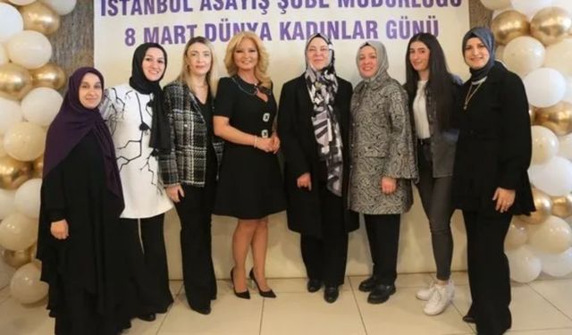 Müge Anlı, İstanbul'da Kadın Polislerle Görüştü!