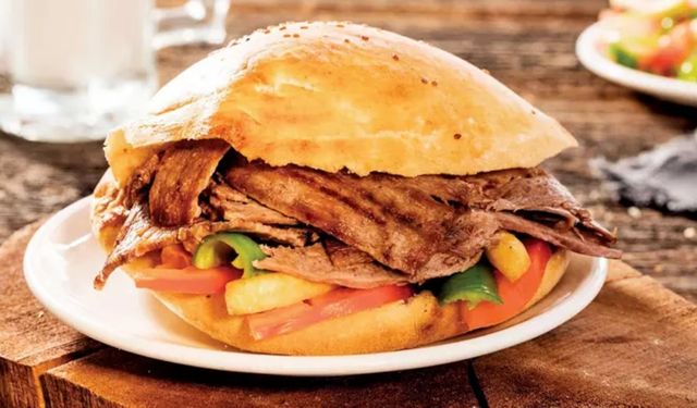 Tombik Döner Dünyanın En İyi Sandviçi