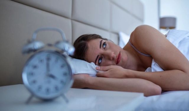 Gece Uyuyamamak: Uykusuzluğun Sebepleri ve Çözümleri