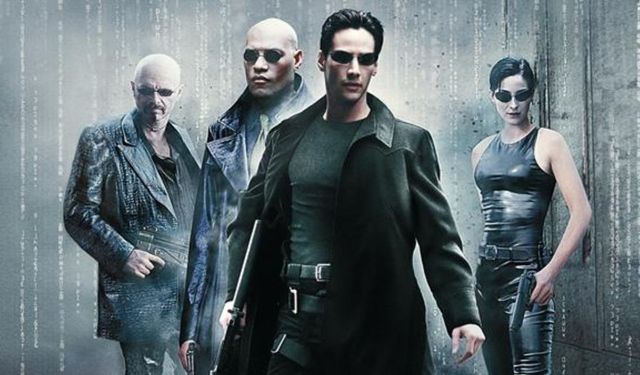 Warner Bros, Yeni Matrix Filmi Üzerinde Çalışıyor: Yönetmen Değişiyor!