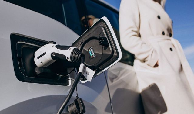 Elektrikli Arabaların Geleceği: Sıfır Emisyonlu ve Yenilikçi Seçenekler