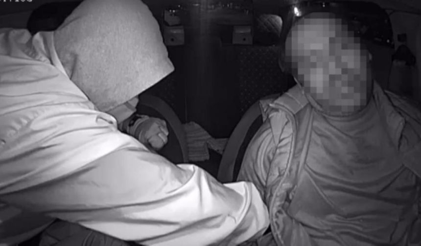 İzmir'de Taksici Cinayeti Soğuk Gecede Vahşi Saldırı