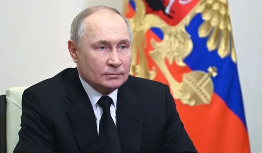Putin: ABD, Moskova Saldırısında Kiev'i Aklamaya Çalışıyor