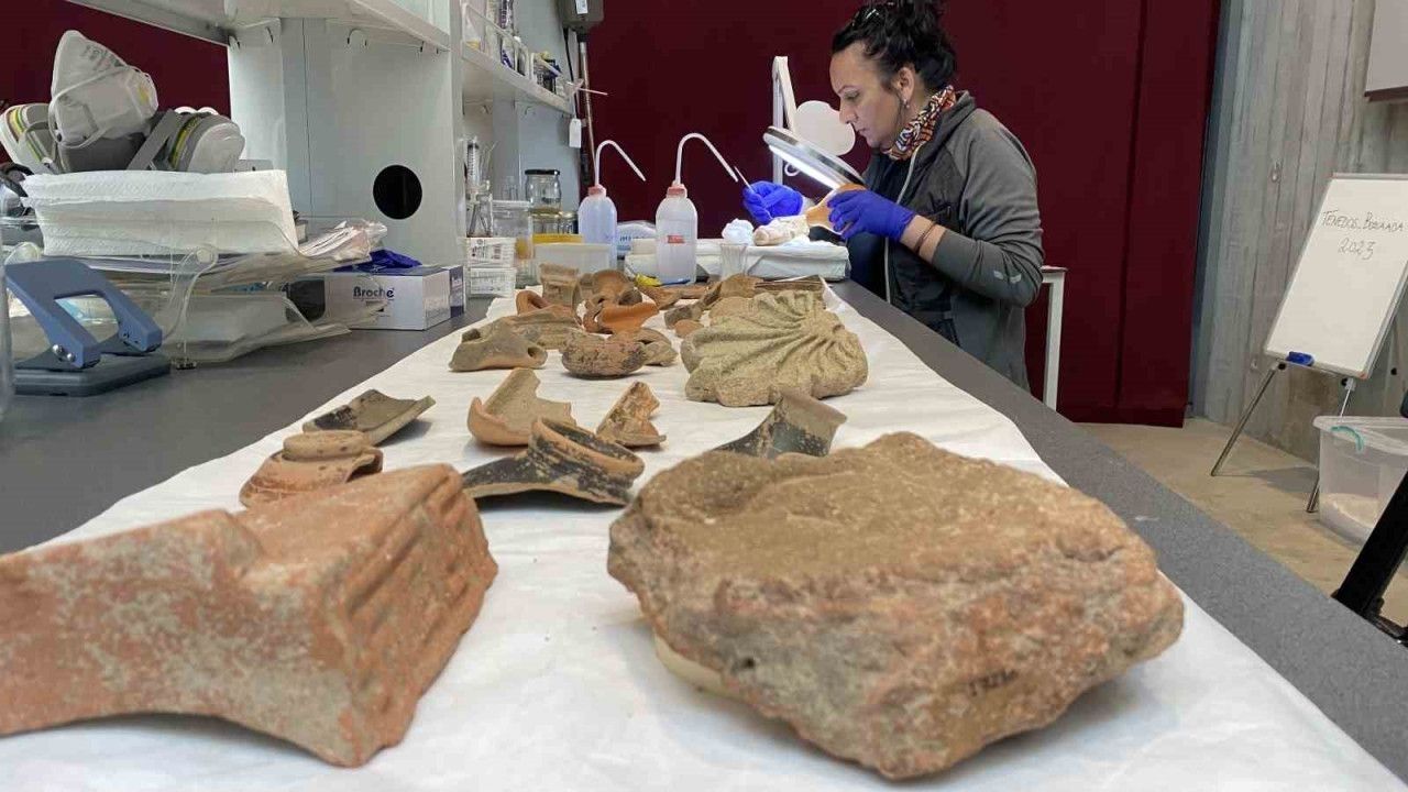 Bozcaada'da Tenedos Antik Kenti Kazılarında Çocuk Mezarlarına Dair Yeni Keşifler (2)