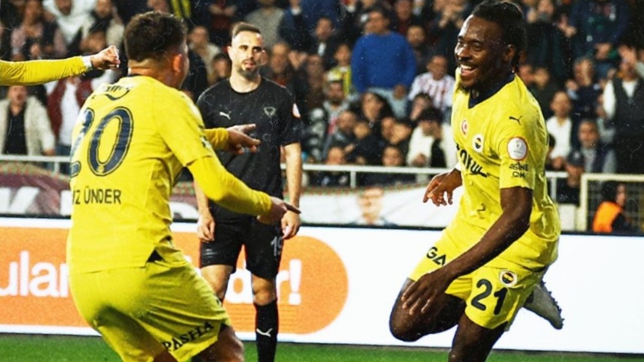 Fenerbahçe, Hatayspor'u 2 Mağlup Ederek Liderliği Aldı (2)