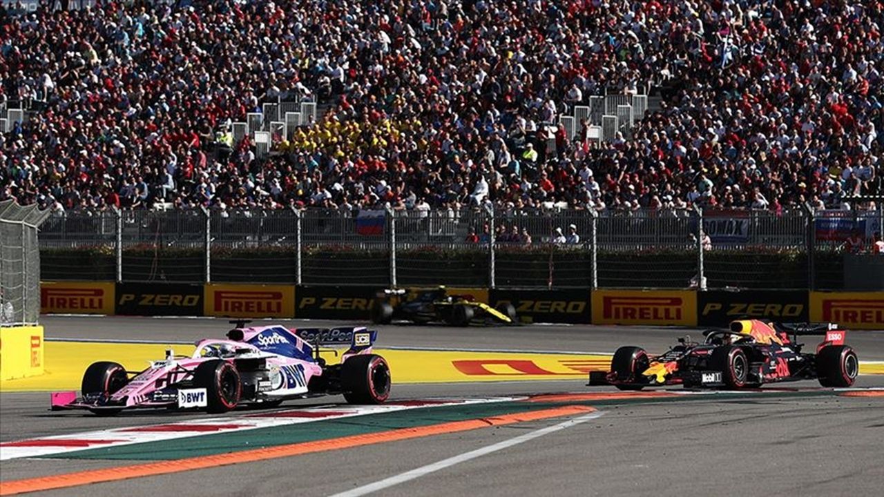 Formula 1'De Sezonun İlk Yarışı Bahreyn Grand Prix'sini Verstappen Kazandı! (3)