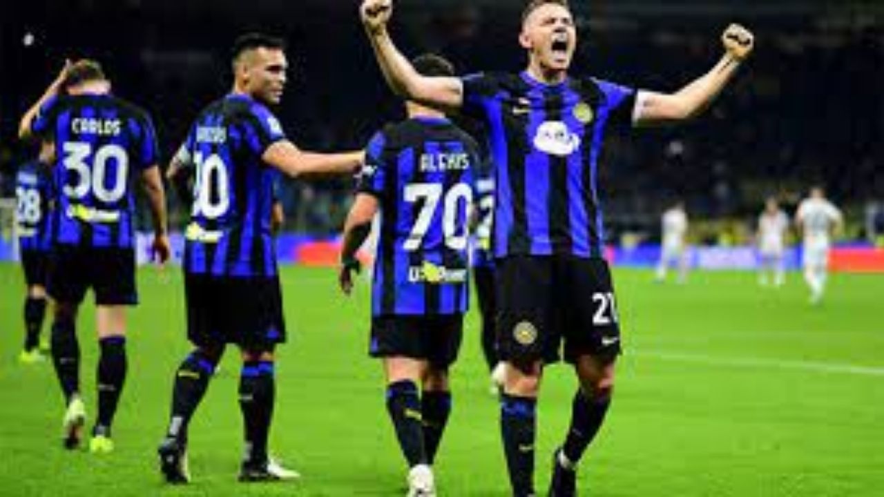 Inter, Serie A'da Genoa'yı Yenerek Farkı Açtı (1)