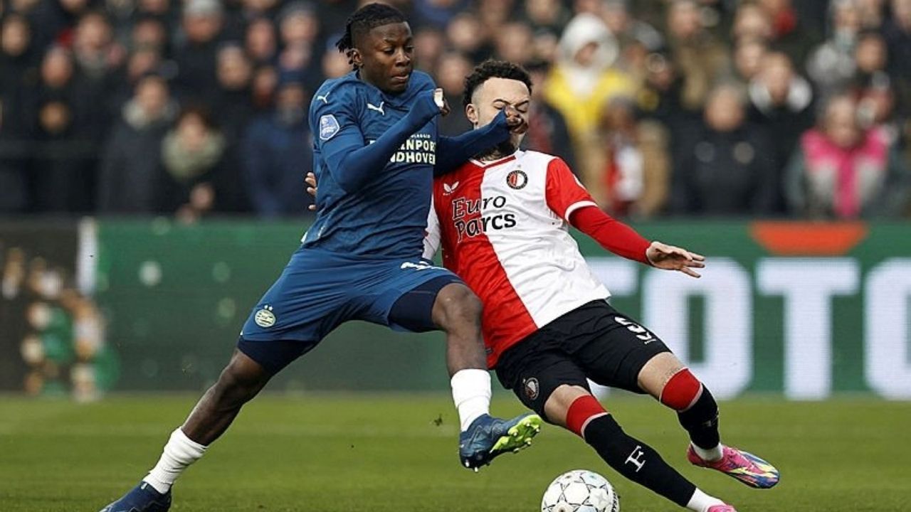 Psv Ile Feyenoord Arasında Oynanan Maç Berabere Sonuçlandı (1)